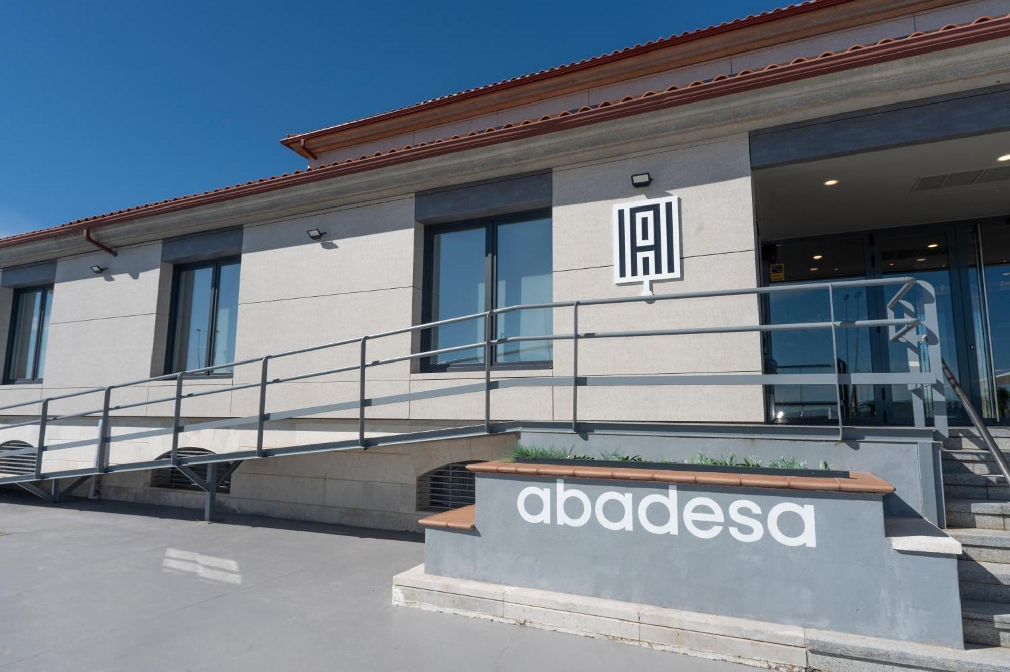 Restaurante Hotel Abadesa Villagonzalo Pedernales Esterno foto